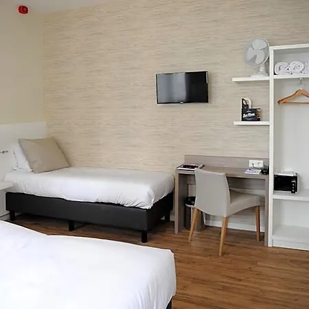 Andante Aan Zee 호텔 3*
