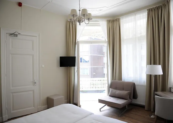 Andante Aan Zee 3* Den Haag